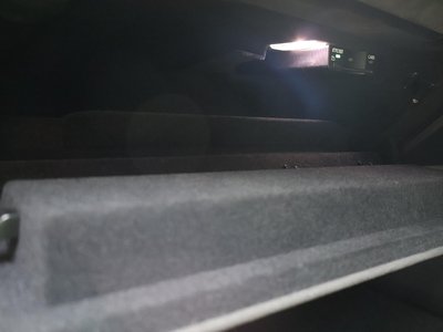 2022 Porsche TAYCAN thumbnail 38