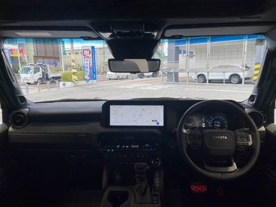 2024 Toyota LAND CRUISER 250 photo 3