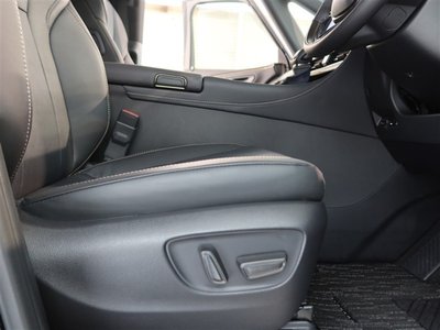 صورة 20 لـ 2025 Toyota ALPHARD