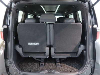 صورة 14 لـ 2025 Toyota ALPHARD