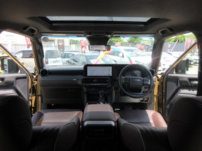 2024 Toyota LAND CRUISER 250 photo 7