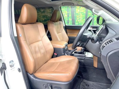 2022 Toyota LAND CRUISER PRADO — фото 9