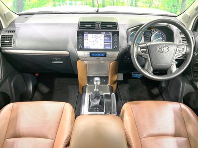 2022 Toyota LAND CRUISER PRADO — фото 2