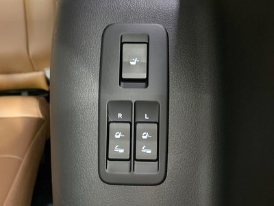 2022 Toyota LAND CRUISER PRADO — фото 34