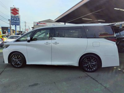 2025 Toyota VELLFIRE photo 8