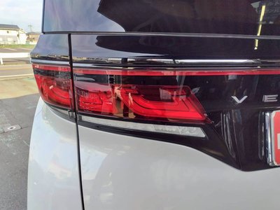 2025 Toyota VELLFIRE thumbnail 30