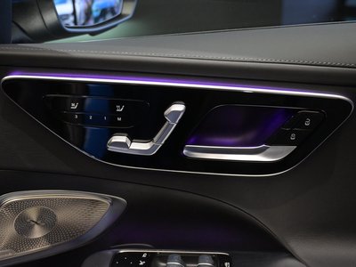 2026 Mercedes-BENZ C-CLASS thumbnail 30