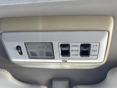 2000 Toyota LAND CRUISER 70 — фото 8