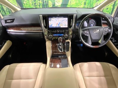 صورة 2 لـ 2021 Toyota ALPHARD