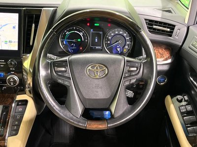 صورة 12 لـ 2021 Toyota ALPHARD
