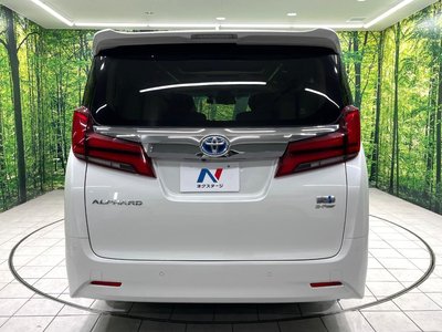 صورة 71 لـ 2021 Toyota ALPHARD
