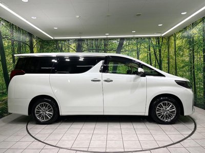 صورة 70 لـ 2021 Toyota ALPHARD