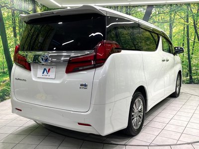 صورة 18 لـ 2021 Toyota ALPHARD