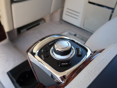 2015 ROLLS-ROYCE PHANTOM 照片 16
