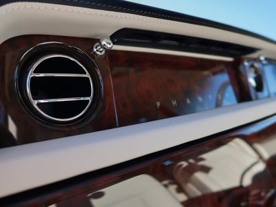 2015 ROLLS-ROYCE PHANTOM 照片 21