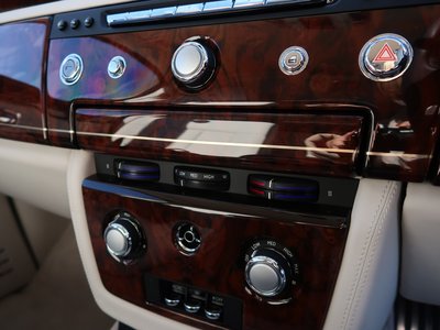 2015 ROLLS-ROYCE PHANTOM 照片 23