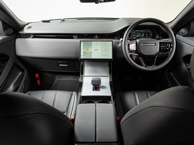 2026 LAND Rover RANGE ROVER EVOQUE photo 2
