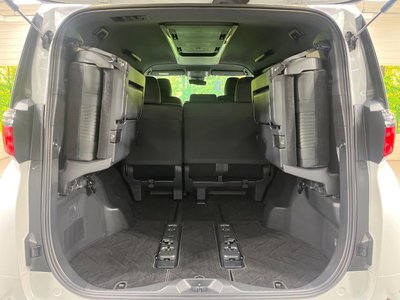 2025 Toyota ALPHARD — фото 42