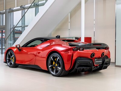 2021 Ferrari SF90 STRADALE 缩略图 17