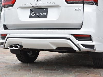 2024 Toyota LAND CRUISER 300 photo 38