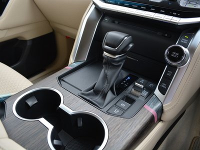 2024 Toyota LAND CRUISER 300 photo 57