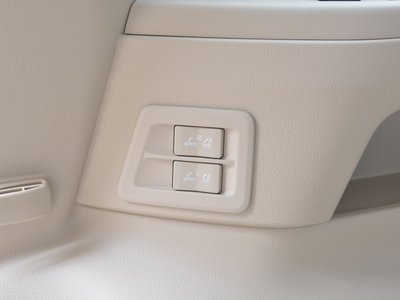 2024 Toyota LAND CRUISER 300 photo 79