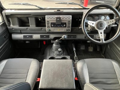 2004 LAND Rover DEFENDER 照片 11