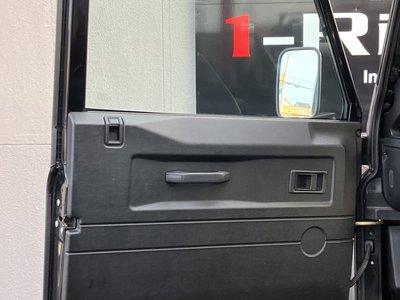 2004 LAND Rover DEFENDER 照片 20