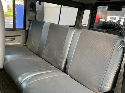 2004 LAND Rover DEFENDER 照片 31