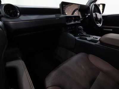 صورة 49 لـ 2025 Toyota LAND CRUISER 250