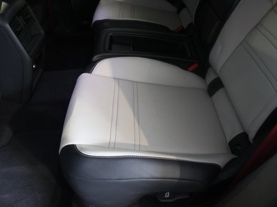 2023 Porsche CAYENNE thumbnail 31