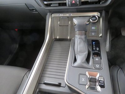 2025 Lexus GX 照片 30
