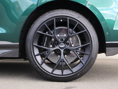 2025 Aston Martin DBX 缩略图 5