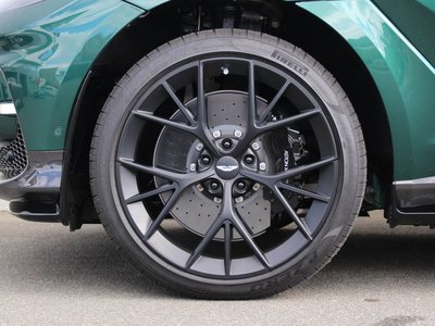 2025 Aston Martin DBX 缩略图 4