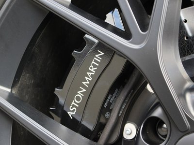 2025 Aston Martin DBX 缩略图 50