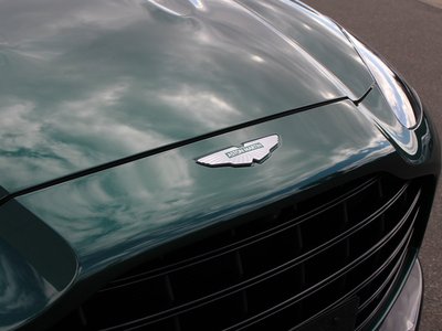 2025 Aston Martin DBX 缩略图 36