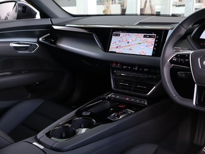 2023 AUDI E-TRON GT QUATTRO 缩略图 120