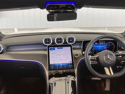2025 Mercedes-BENZ GLC photo 7
