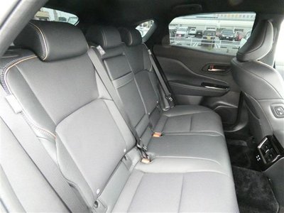 2025 Toyota CROWN SPORT 照片 35