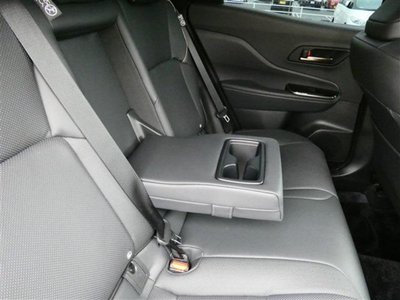 2025 Toyota CROWN SPORT 照片 36