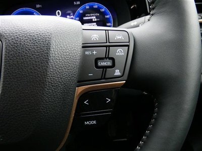 2025 Toyota CROWN SPORT 照片 13