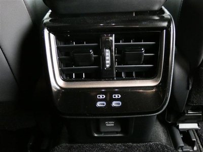 2025 Toyota CROWN SPORT 照片 39