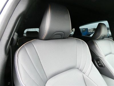 2025 Toyota CROWN SPORT 照片 25