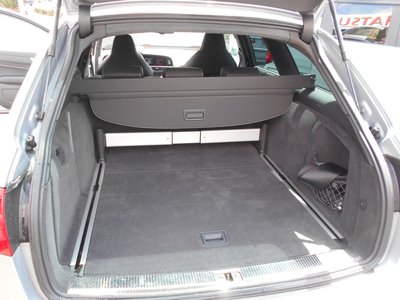 2009 AUDI RS6 AVANT 照片 12