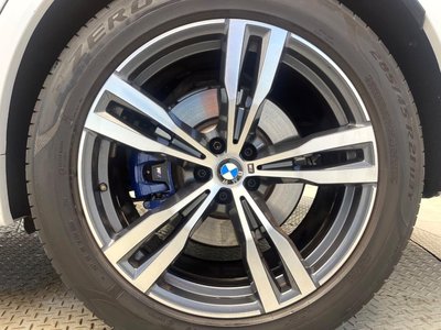 2021 BMW X7 thumbnail 37