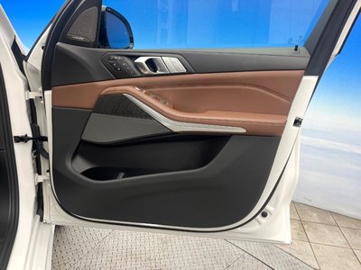 2021 BMW X7 thumbnail 42