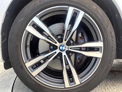 2021 BMW X7 thumbnail 38