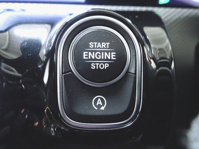 صورة 16 لـ 2025 Mercedes-BENZ CLA AMG