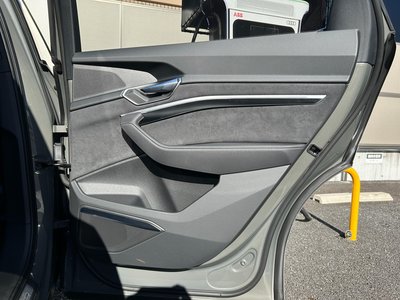 2024 AUDI Q8 E-TRON 照片 39