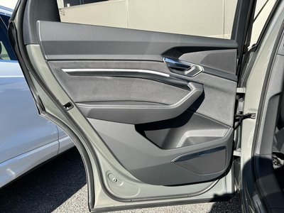 2024 AUDI Q8 E-TRON 照片 46